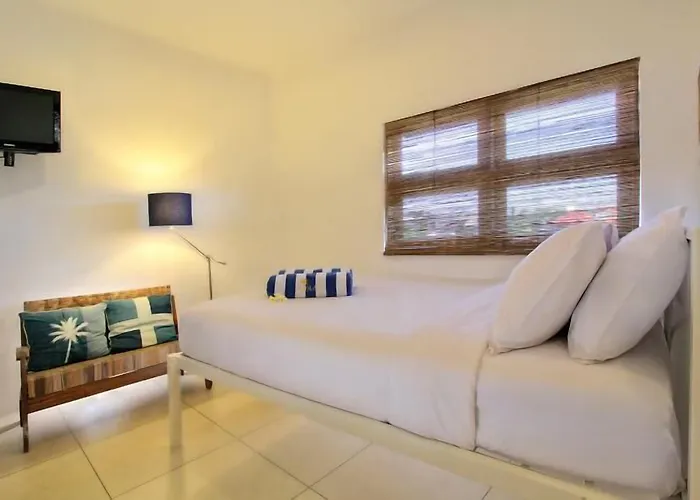 The Island Bali Hostel