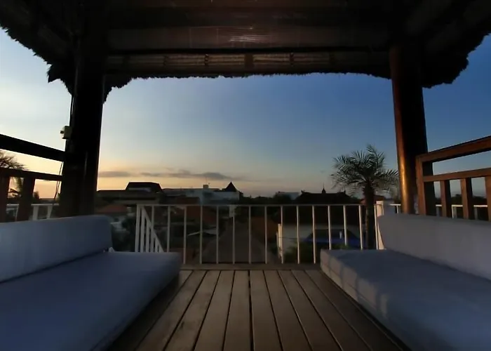 Hostel The Island Bali Seminyak