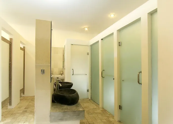 The Island Bali Hostel *