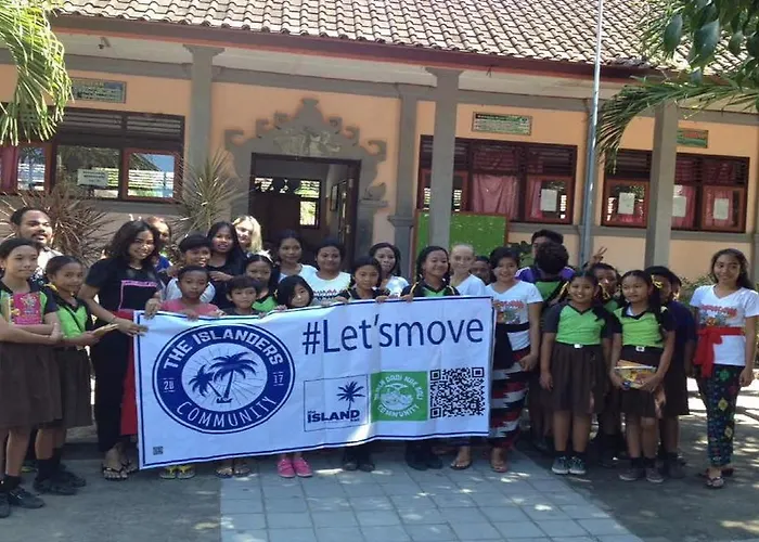 Hostel The Island Bali